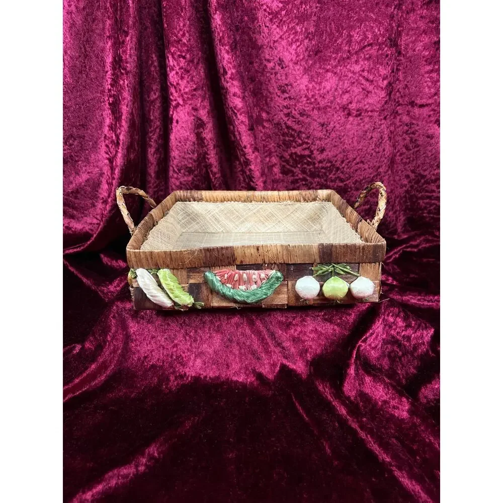 Vintage Raffia Serving Casserole Basket - Handwoven Fruit Basket Centerpiece